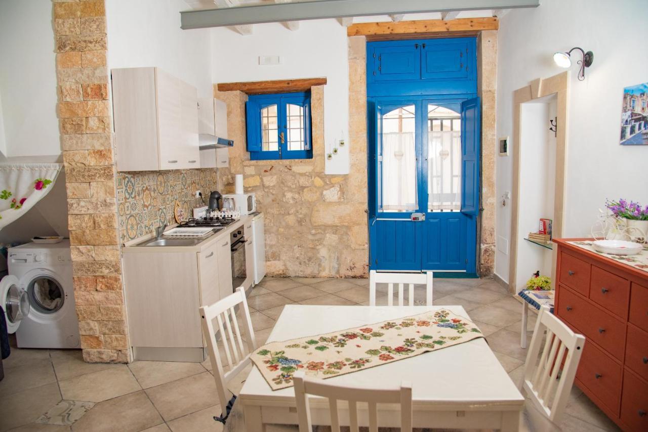 Siracusa Casa Tiche&Selene Syracuse Bagian luar foto